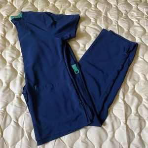 COPY - CARHARTT force womens scrubs set pants & top size XS
